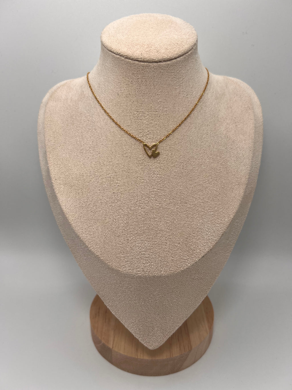 COLLIER MARGOT