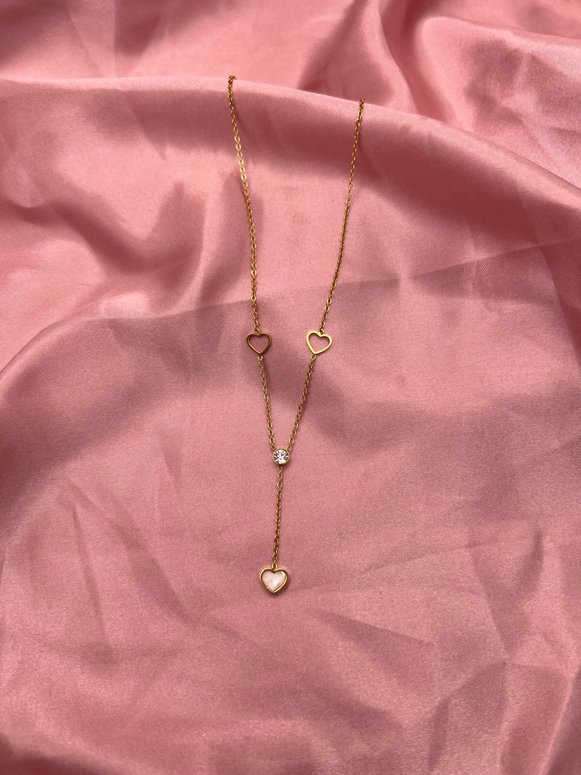 COLLIER AXELLE